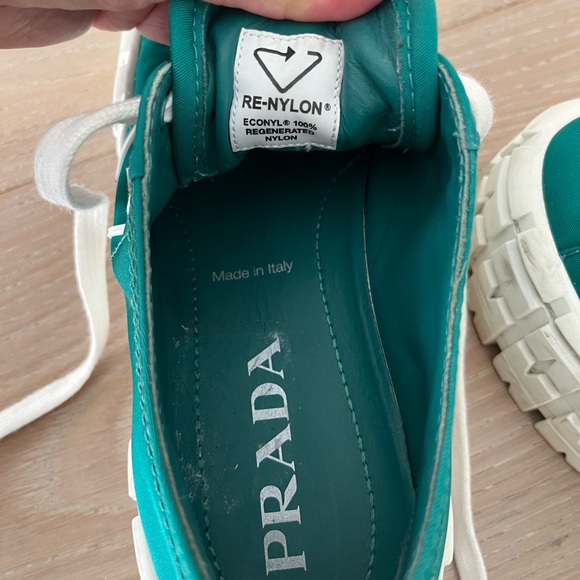 Prada Women's Double Wheel Platform Sneakers Nylon Green made in Italy - Picture 7 of 11